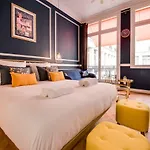 Flaat- Champs Elysees